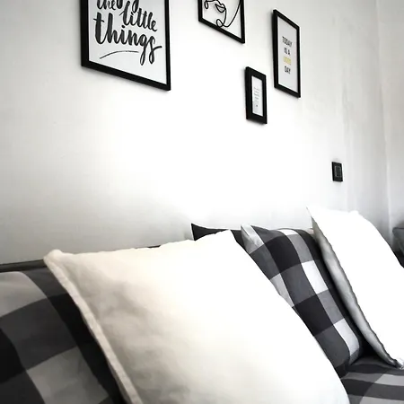 Le Stanze Di Alicam Panzió 4*