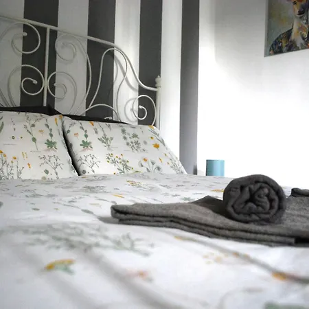 Bed & Breakfast Le Stanze Di Alicam