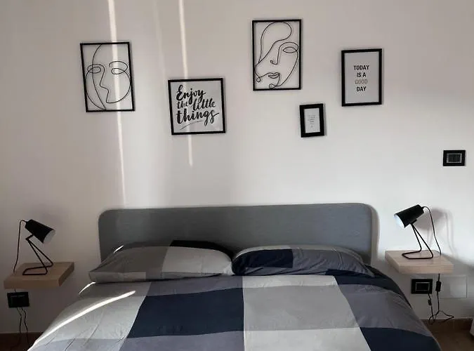 Le Stanze Di Alicam Bed and breakfast Arona