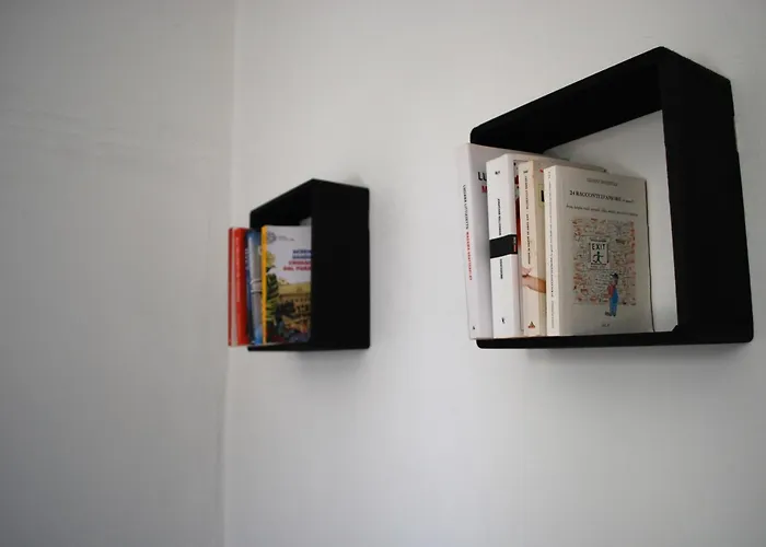 Le Stanze Di Alicam Bed and breakfast Arona